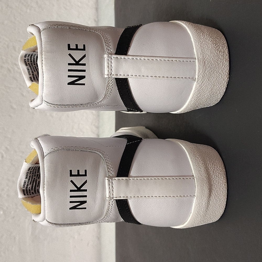 Nike Blazer Vintage White Black Sneakers Shoes Women's Size 8 - Picture 3 of 10